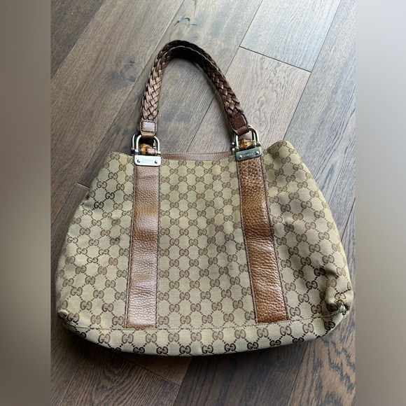 Authentic rare Gucci bamboo shoulder bag - Picture 6 of 16